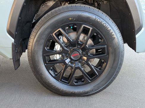 Used 2022 Toyota Tundra SR5 image 7