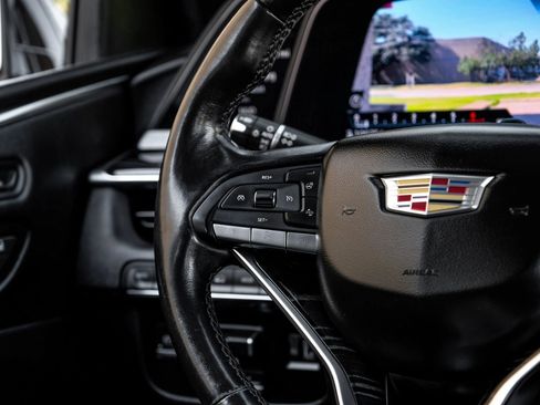 Used 2022 Cadillac Escalade ESV Sport w/ Touring Package image 21