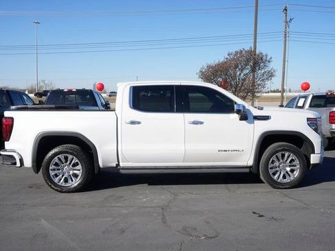Used 2022 GMC Sierra 1500 Denali image 5