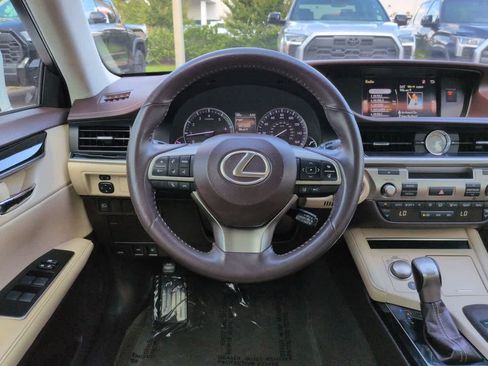 Used 2018 Lexus ES 350 w/ Accessory Package 2 FWD image 15