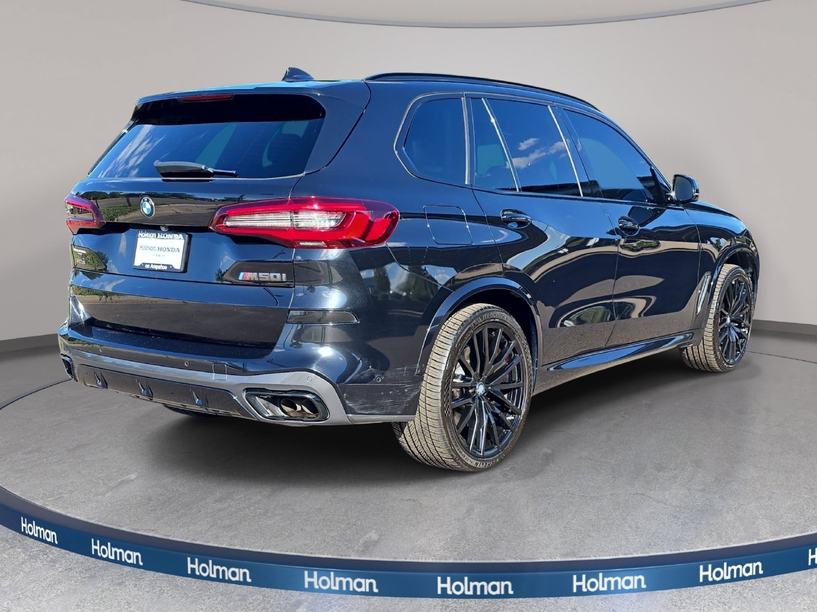 Used 2021 BMW X5 M50i w/ Executive Package AWD/4WD image 6