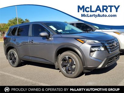 Used 2025 Nissan Rogue SV