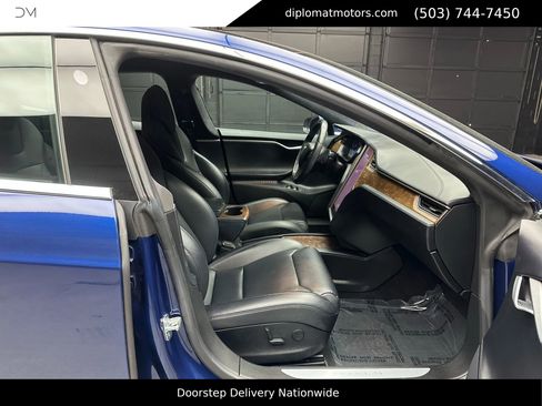 Used 2019 Tesla Model S Performance image 20