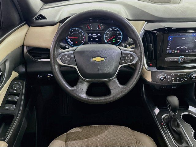 Used 2023 Chevrolet Traverse LS AWD/4WD image 14