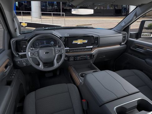 New 2026 Chevrolet Silverado 2500 LT image 15