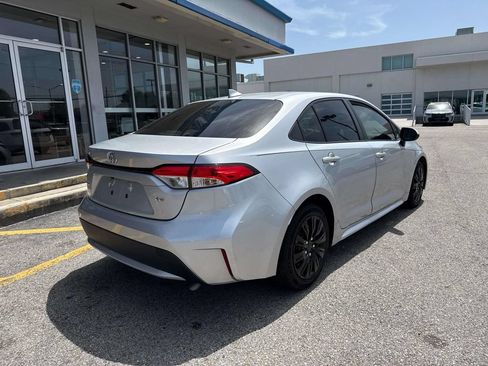 Used 2022 Toyota Corolla LE FWD image 7