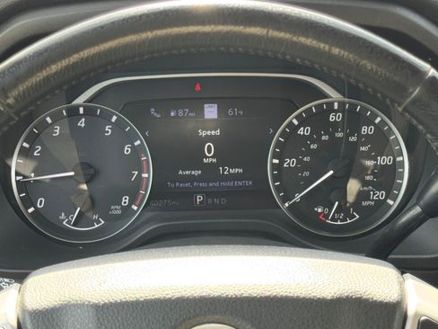 Used 2022 Nissan Titan SV w/ SV Convenience Package image 14