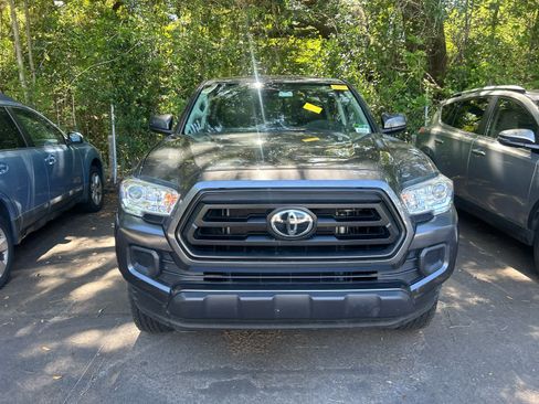 Used 2023 Toyota Tacoma SR AWD/4WD image 2