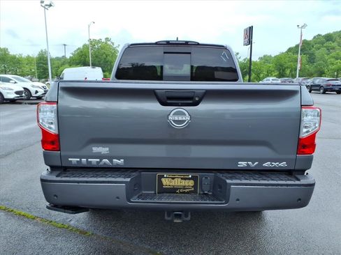 Certified 2024 Nissan Titan SV w/ SV Convenience Package AWD/4WD image 17