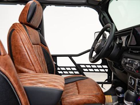 Used 2026 Jeep Wrangler Unlimited Sport image 33