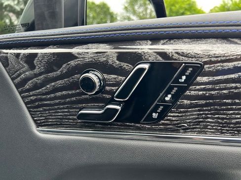 Used 2026 Cadillac Escalade IQ Sport 1 w/ LPO, Floor Liner Package AWD/4WD image 60