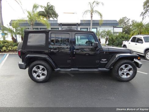 Used 2017 Jeep Wrangler Unlimited Sahara w/ Connectivity Group image 2