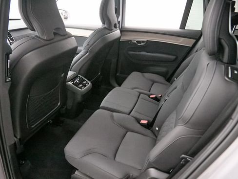 New 2026 Volvo XC90 B6 Plus w/ Protection Package AWD/4WD image 21