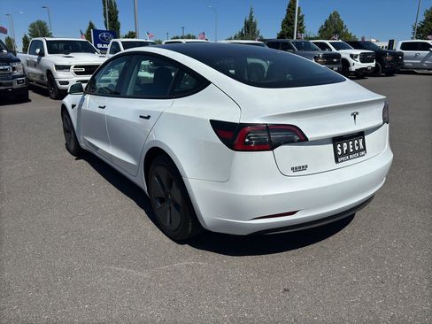 Used 2021 Tesla Model 3 Standard Range Plus RWD image 23