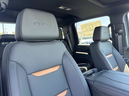 New 2026 GMC Sierra 2500 AT4 w/ AT4 Premium Plus Package AWD/4WD image 28
