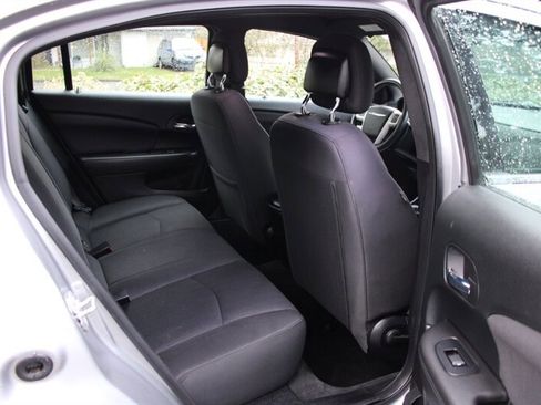 Used 2013 Chrysler 200 Touring image 6