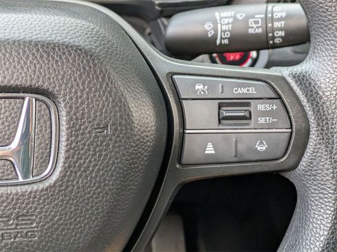 Used 2025 Honda CR-V LX image 20