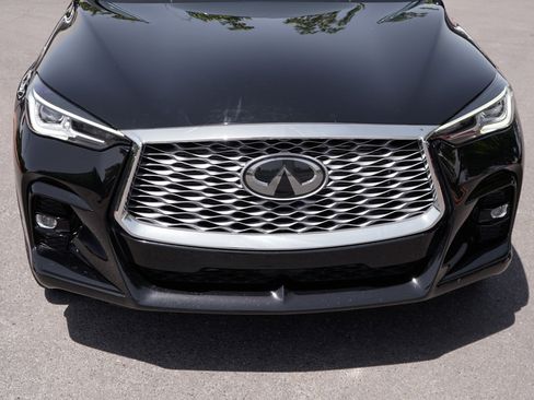 Used 2024 INFINITI QX55 Luxe w/ Cargo Package AWD/4WD image 5