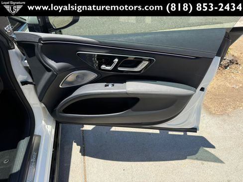 Used 2022 Mercedes-Benz EQS 450+ Sedan image 36