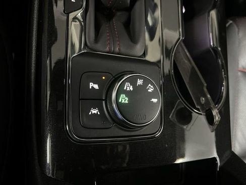 Certified 2022 Chevrolet Blazer RS AWD/4WD image 34