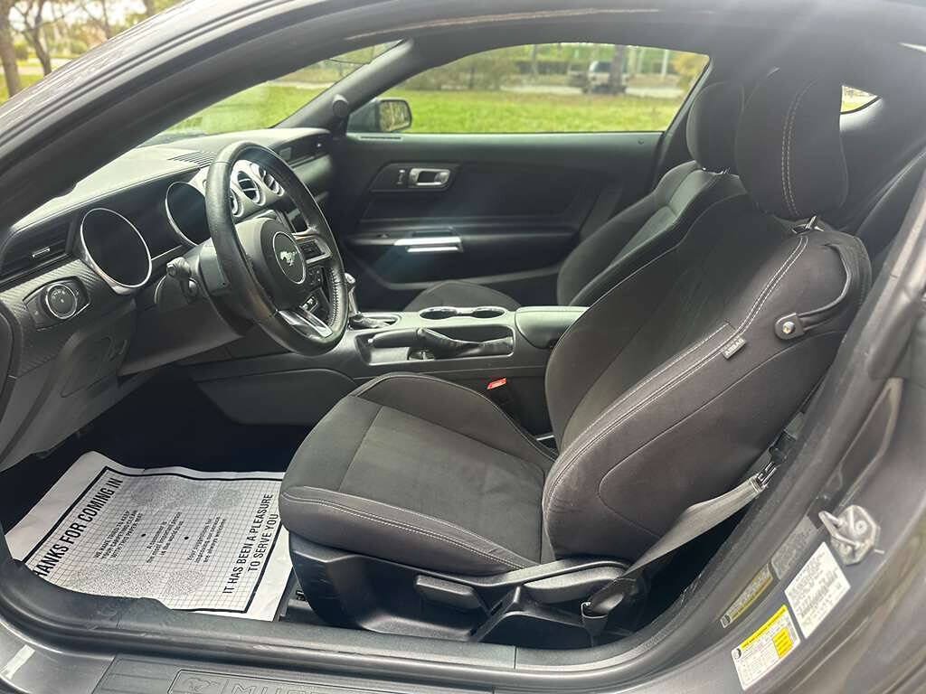 Used 2021 Ford Mustang Coupe RWD image 21