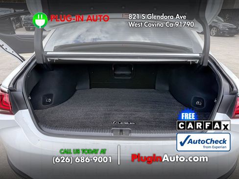 Used 2022 Lexus ES 300h w/ Premium Package FWD image 11