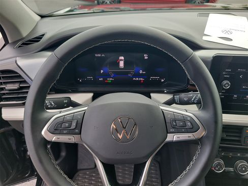 Certified 2025 Volkswagen Taos S image 27