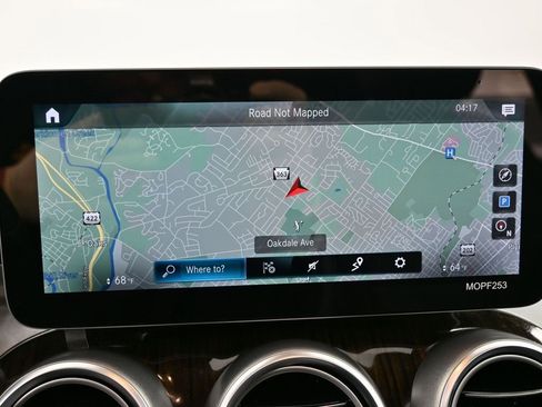 Used 2020 Mercedes-Benz GLC 350e GLC 350e image 25