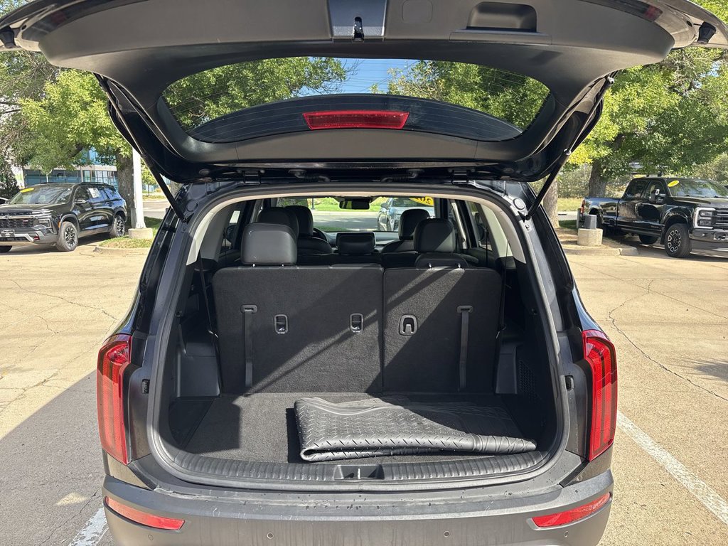 Used 2022 Kia Telluride LX AWD/4WD image 31