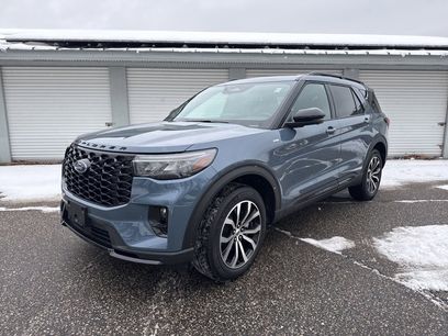 Used 2025 Ford Explorer ST-Line