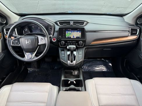 Used 2018 Honda CR-V Touring image 16