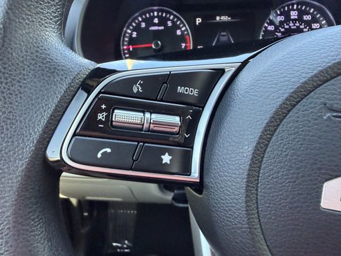 Certified 2023 Kia Forte LXS w/ LXS Technology Package image 25