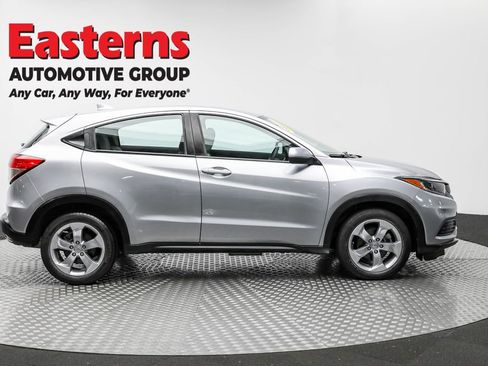 Used 2022 Honda HR-V LX image 4