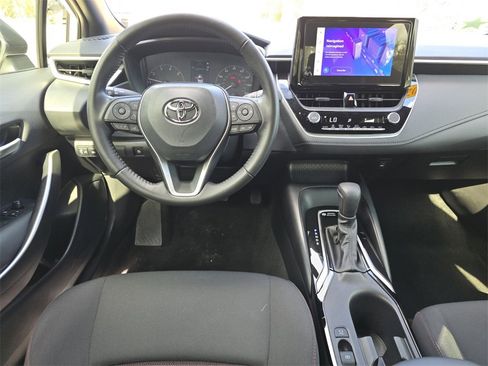 Certified 2025 Toyota Corolla LE image 7