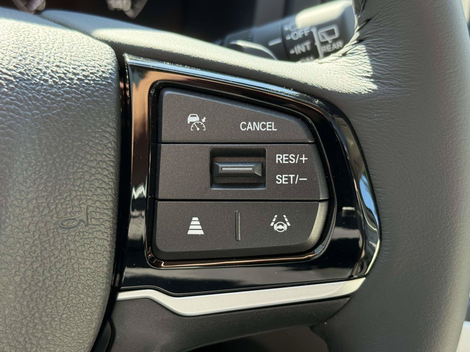 New 2027 Honda Odyssey EX-L image 17