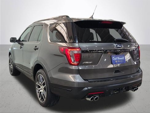Used 2018 Ford Explorer Sport image 15