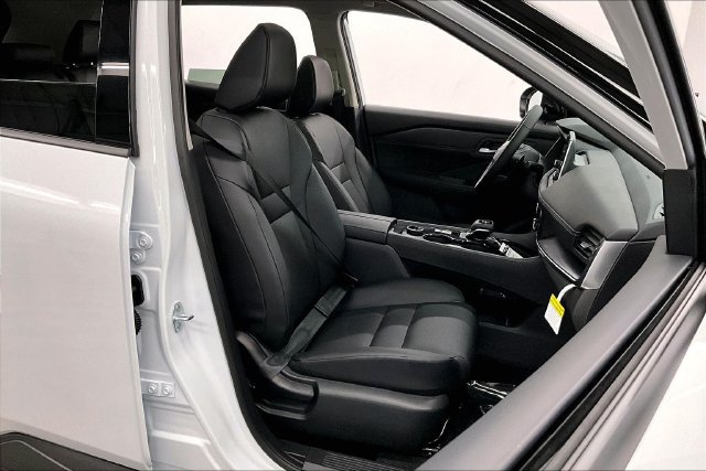 New 2026 Nissan Rogue Dark Armor AWD/4WD image 37