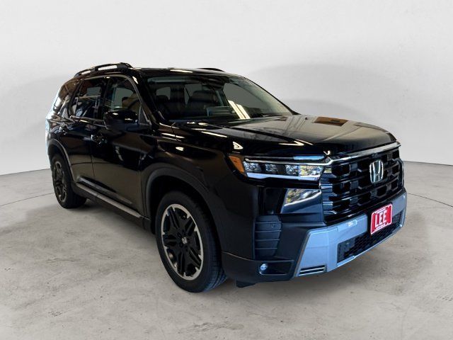 New 2026 Honda Pilot Touring image 8