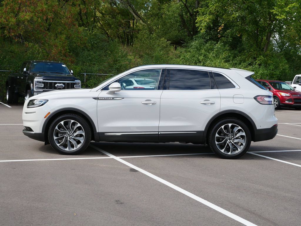 Used 2021 Lincoln Nautilus Reserve AWD/4WD image 8