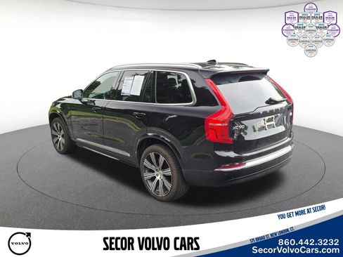 Used 2024 Volvo XC90 T8 Ultimate w/ Protection Package Premier AWD/4WD image 9