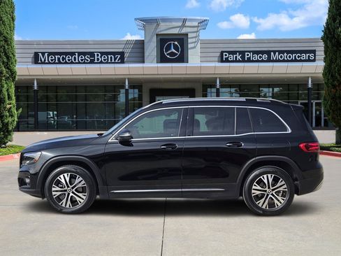 Used 2026 Mercedes-Benz GLB 250 image 3