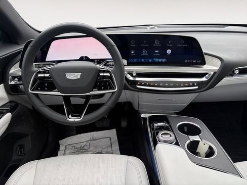 Certified 2024 Cadillac Lyriq Luxury w/ LPO, Floor Liner Package AWD/4WD image 10