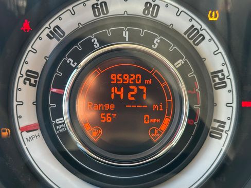 Used 2014 FIAT 500 Pop image 13