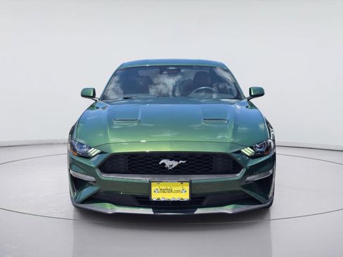 Used 2022 Ford Mustang Premium RWD image 2