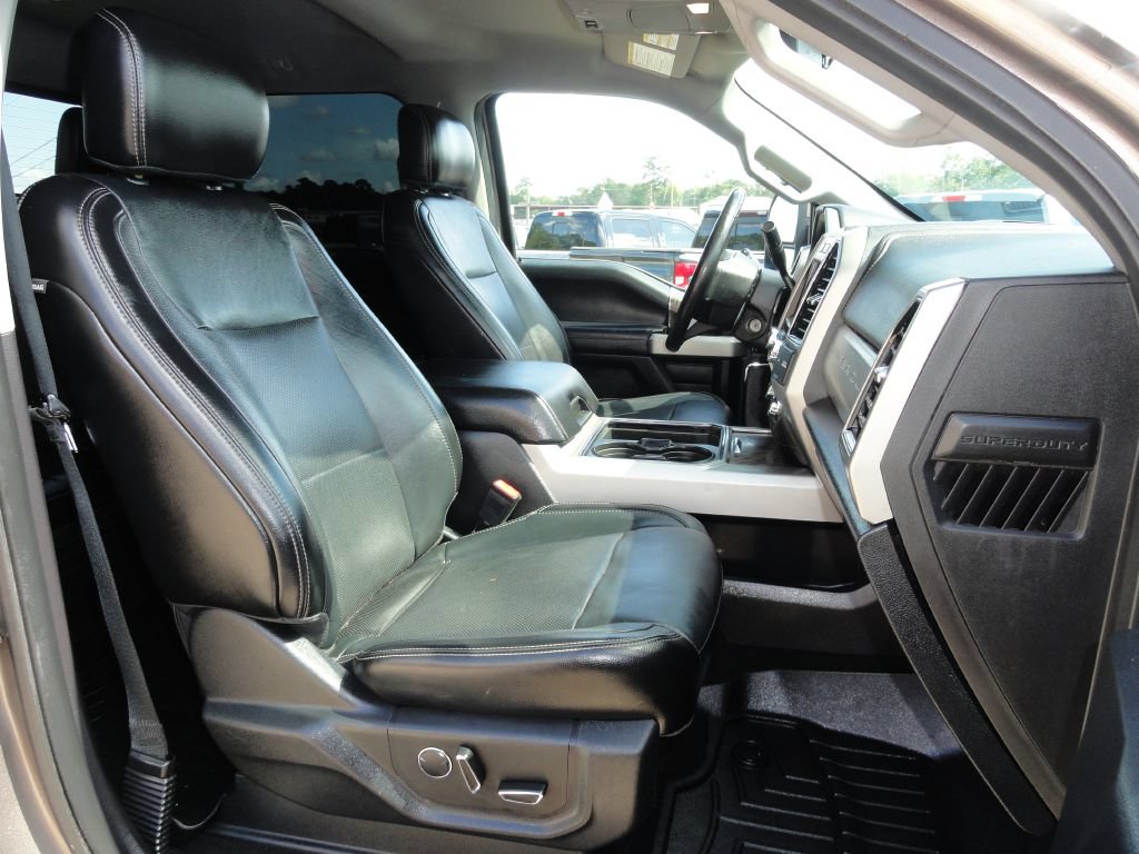 Used 2019 Ford F250 Lariat w/ Chrome Package AWD/4WD image 19