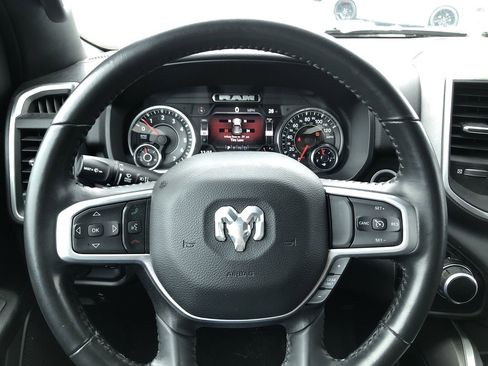 Used 2022 RAM 1500 Big Horn image 15