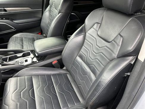 Used 2022 Kia Telluride SX w/ SX Prestige Package AWD/4WD image 7