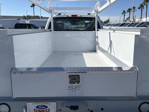 New 2026 Ford F350 XL w/ XL Chrome Package image 22