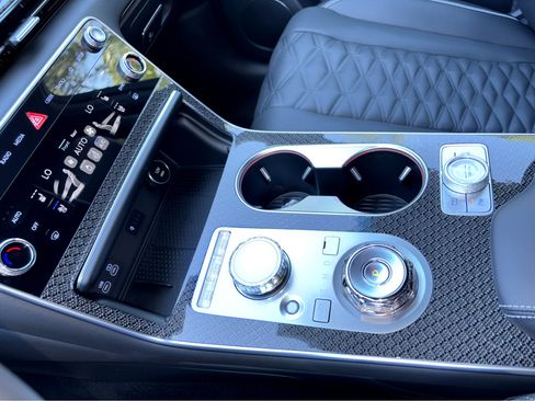 New 2026 Genesis GV80 3.5T e-SC image 14