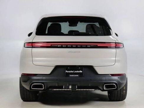 New 2026 Porsche Cayenne AWD/4WD image 10